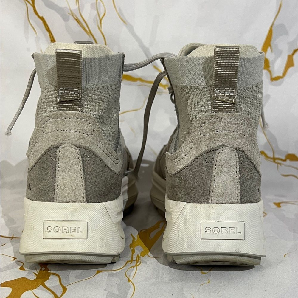 *🍁FALL VIBE🍁
Sorel ONA 503 Knit Mid sneaker in the Moonstone/Dove colorway - Picture 9 of 13